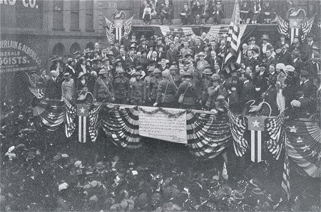 Soldiers receiving citations